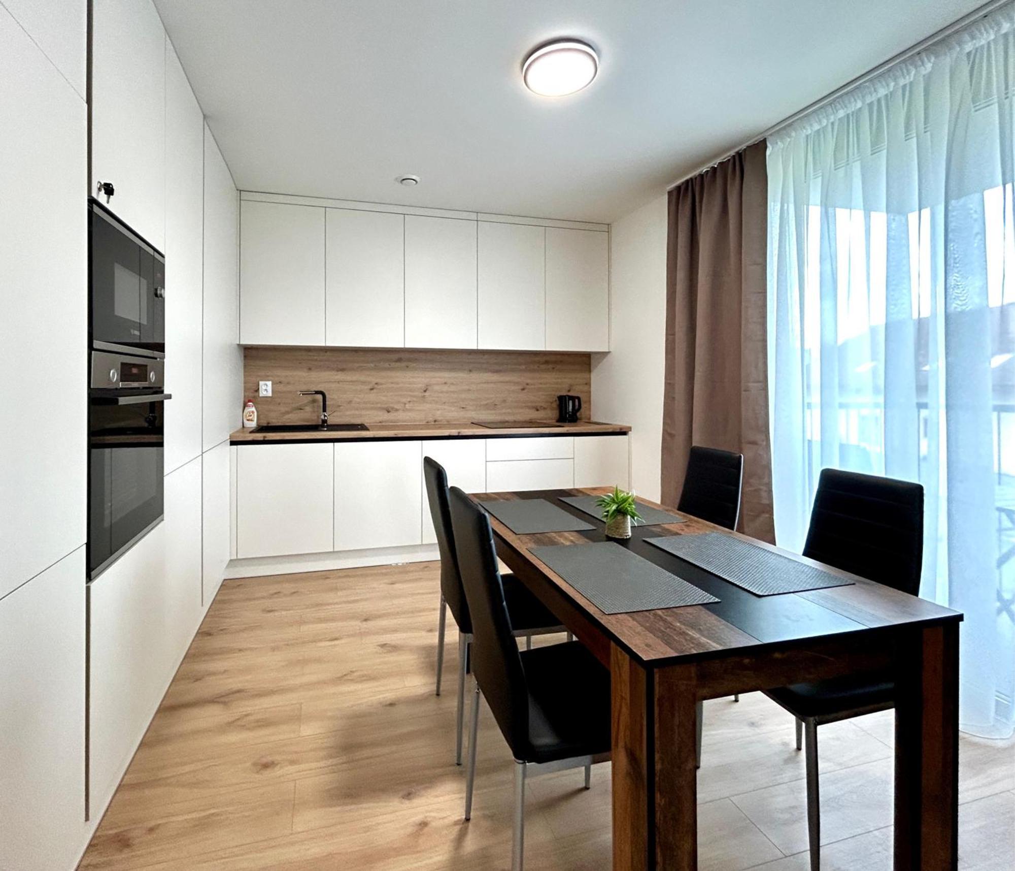 Urso Apartment Liptovský Mikuláš المظهر الخارجي الصورة