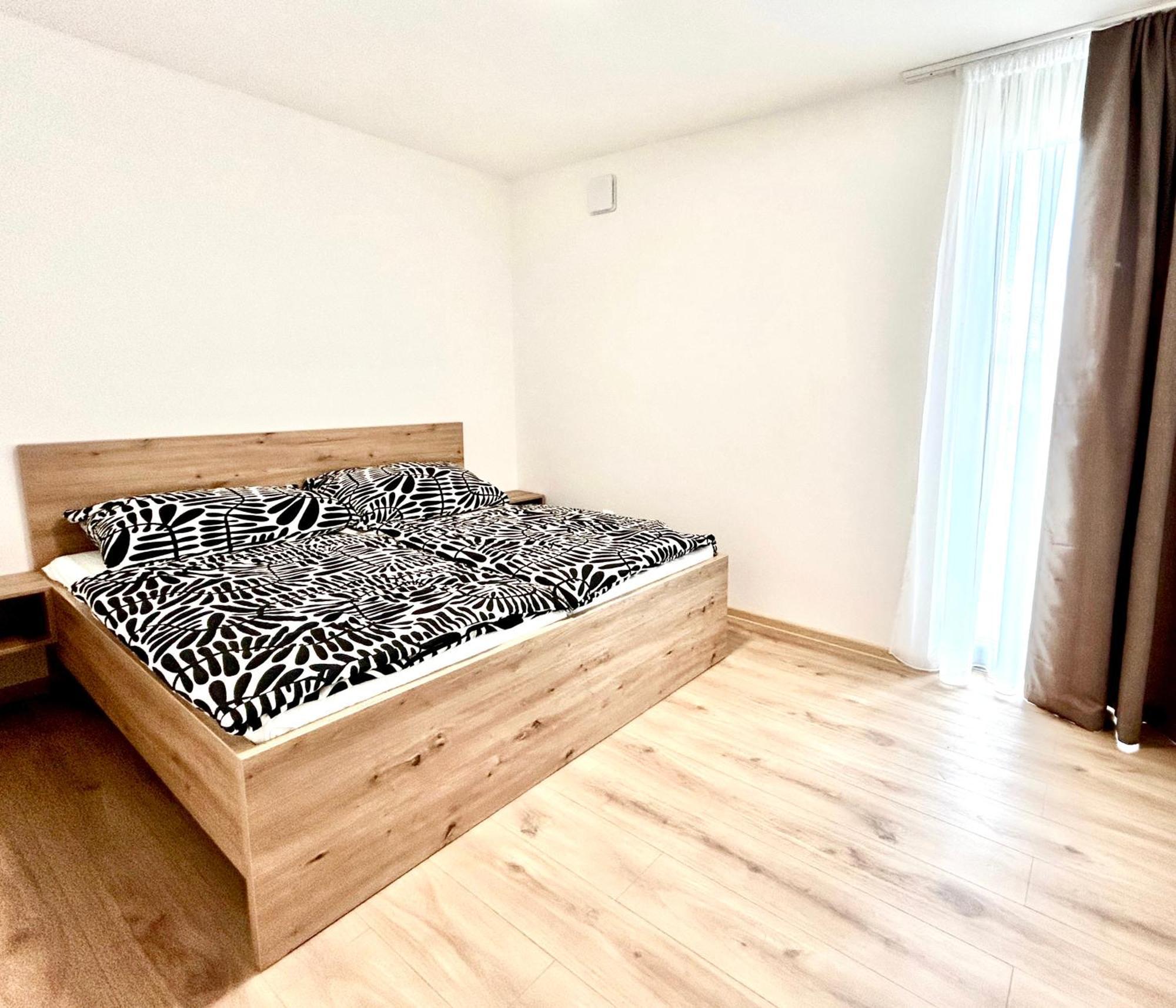 Urso Apartment Liptovský Mikuláš المظهر الخارجي الصورة
